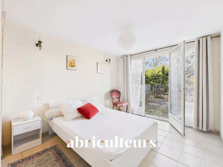 Maison La Roque-d'Anthéron - 5 chambres - 232m²