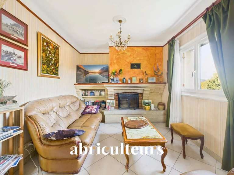 Maison La Roque-d'Anthéron - 5 chambres - 232m²