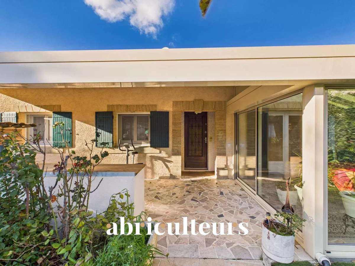 Maison La Roque-d'Anthéron