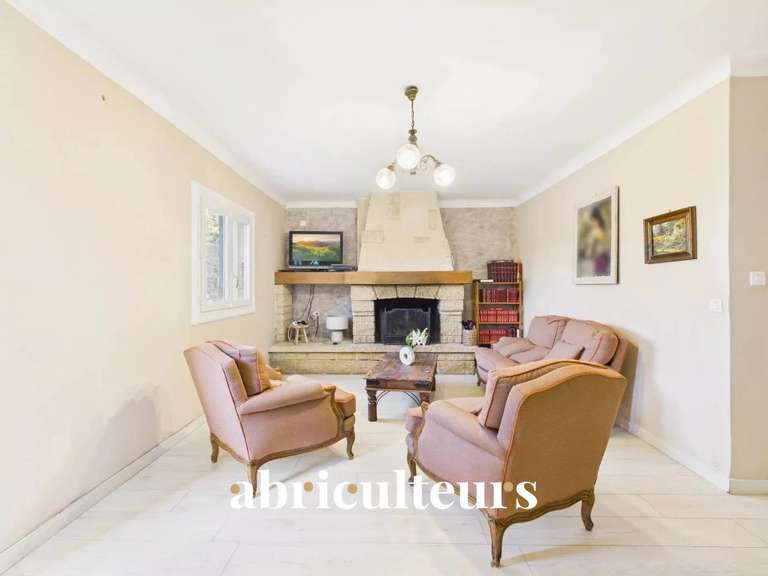 Maison La Roque-d'Anthéron - 5 chambres - 232m²