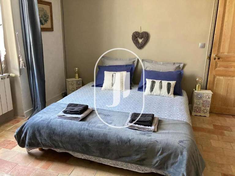 Maison La Roque-d'Anthéron - 9 chambres - 290m²