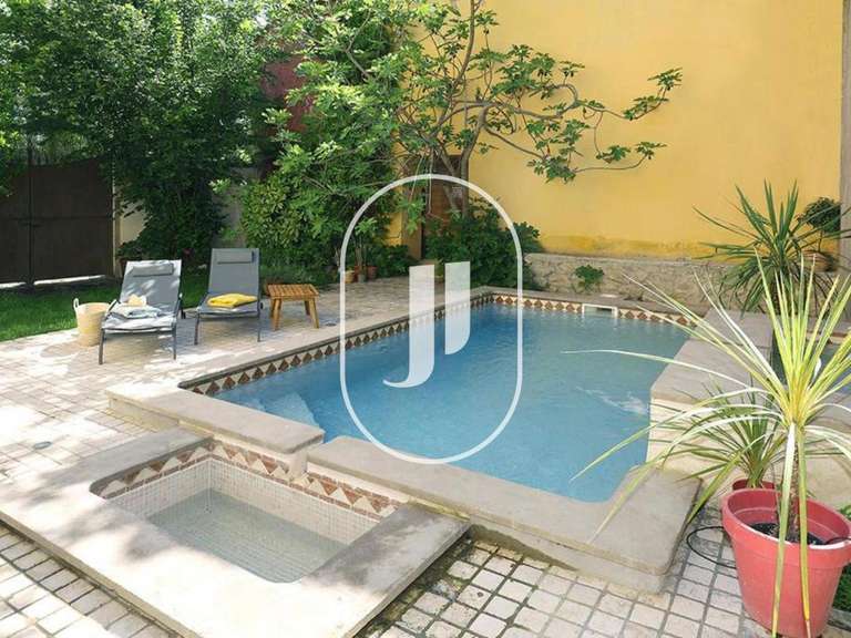 Maison La Roque-d'Anthéron - 9 chambres - 290m²