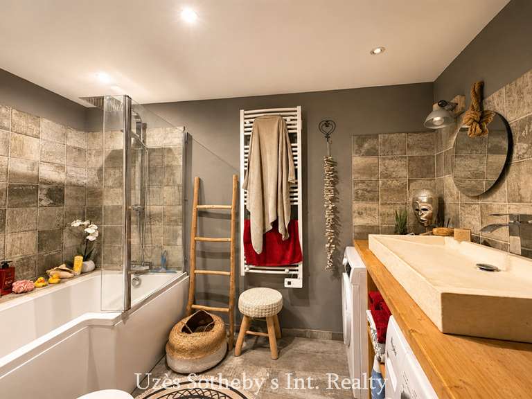 Maison La Roque-sur-Cèze - 3 chambres - 240m²