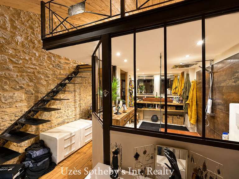 Maison La Roque-sur-Cèze - 3 chambres - 240m²
