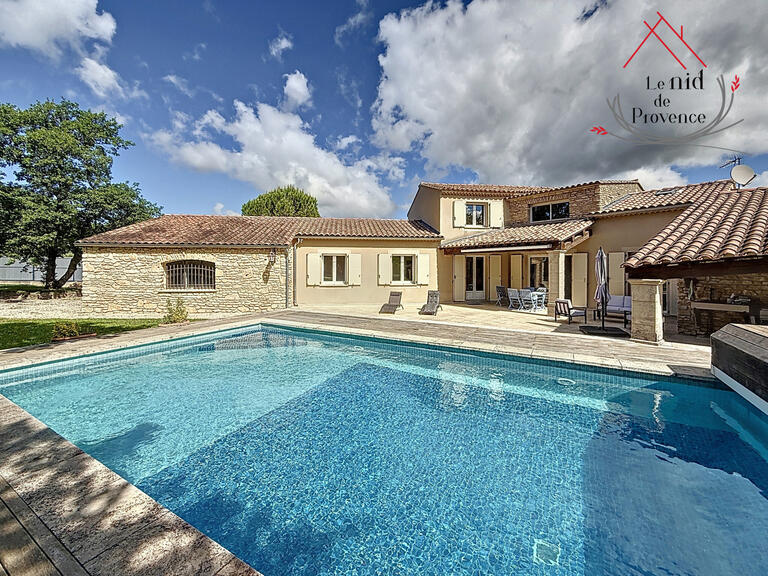 Maison La Roque-sur-Pernes - 5 chambres - 219m²