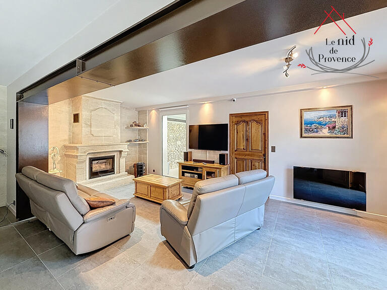 Maison La Roque-sur-Pernes - 5 chambres - 219m²