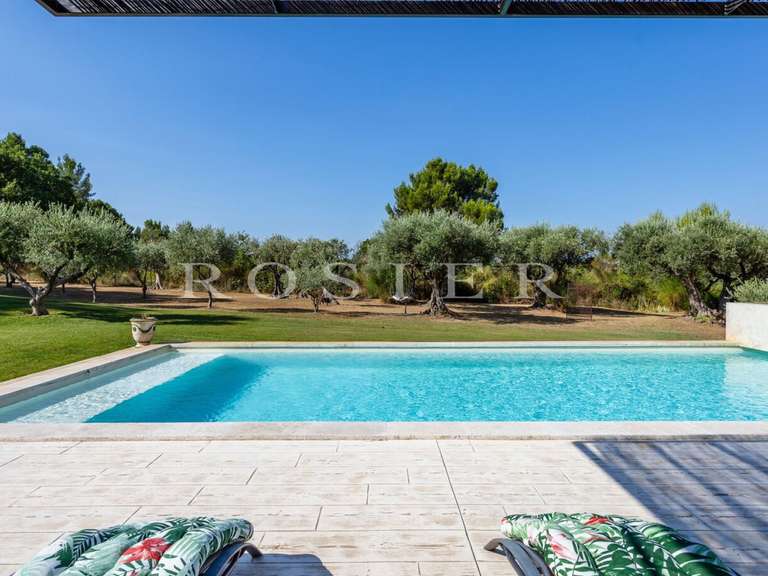 Maison La Roque-sur-Pernes - 3 chambres - 150m²