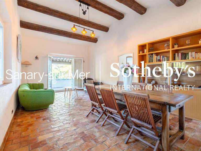 Maison La Roquebrussanne - 6 chambres - 250m²