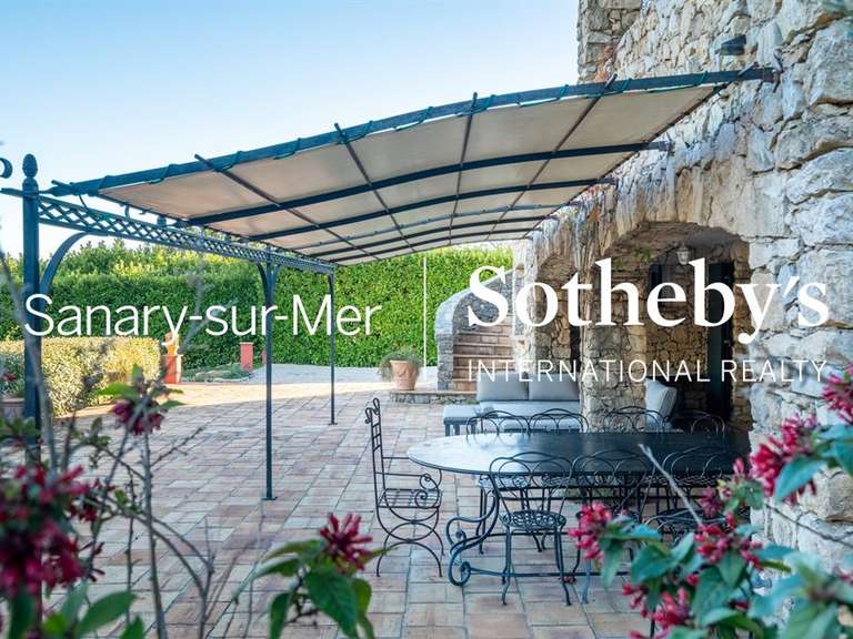 House La Roquebrussanne - 6 bedrooms - 250m²