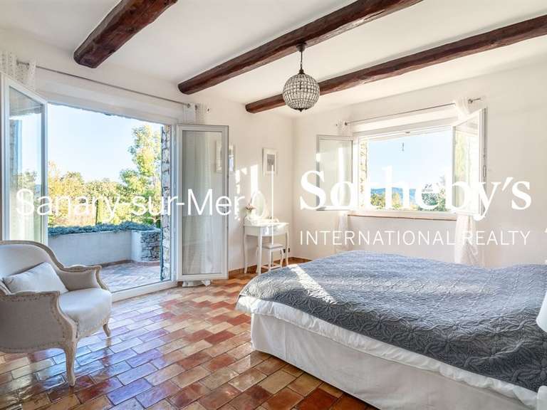 Maison La Roquebrussanne - 6 chambres - 250m²