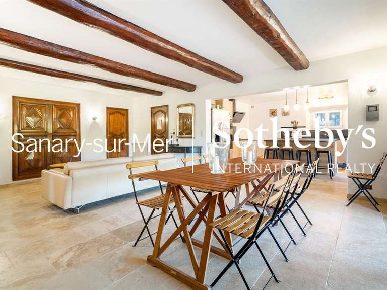 Maison La Roquebrussanne - 6 chambres - 250m²