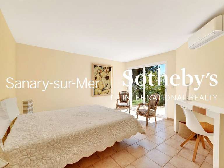 Maison La Roquebrussanne - 5 chambres - 364m²