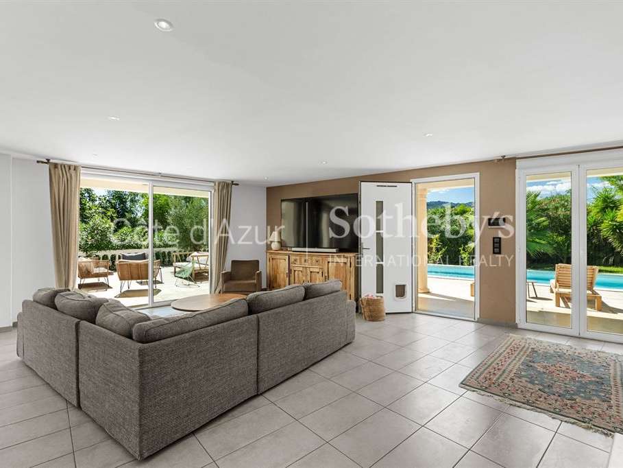 House La Roquette-sur-Siagne