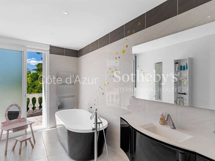 House La Roquette-sur-Siagne