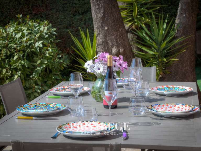 Maison La Roquette-sur-Siagne - 6 chambres - 223m²