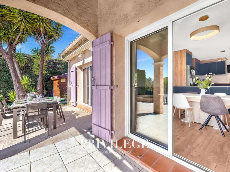 Maison La Roquette-sur-Siagne - 6 chambres - 223m²