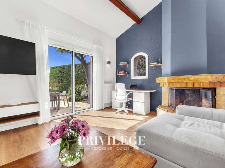 House La Roquette-sur-Siagne - 6 bedrooms - 223m²