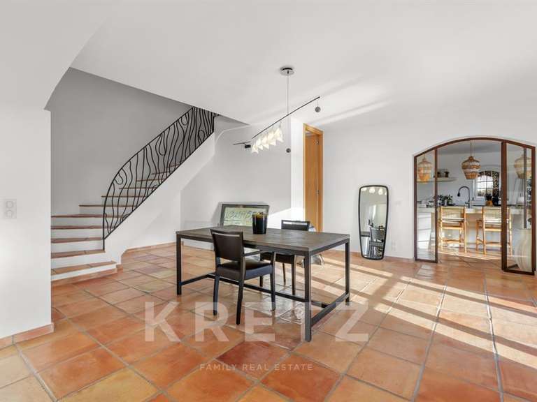 Maison La Roquette-sur-Siagne - 5 chambres - 328m²