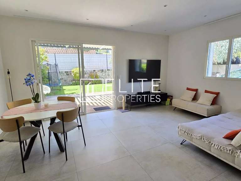 Maison La Roquette-sur-Siagne - 3 chambres - 95m²