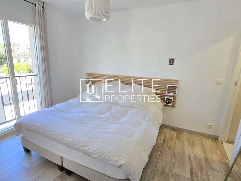 Maison La Roquette-sur-Siagne - 3 chambres - 95m²