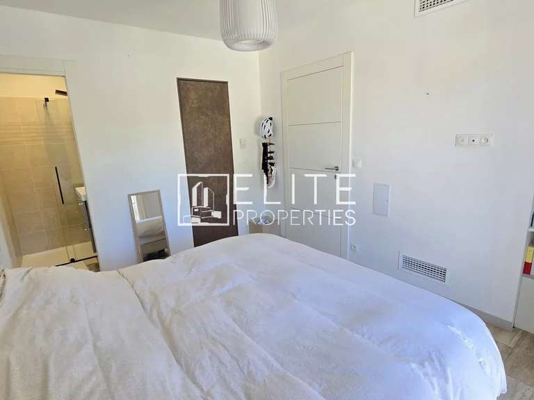 Maison La Roquette-sur-Siagne - 3 chambres - 95m²