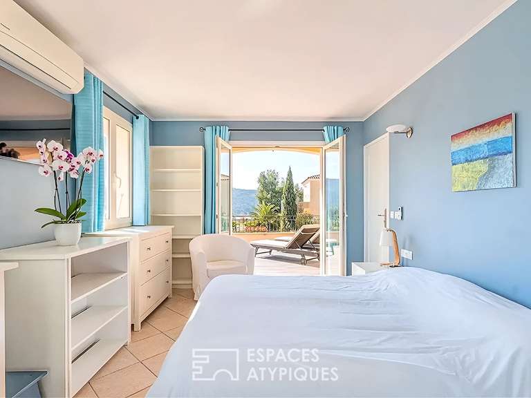 Maison La Roquette-sur-Siagne - 3 chambres - 150m²