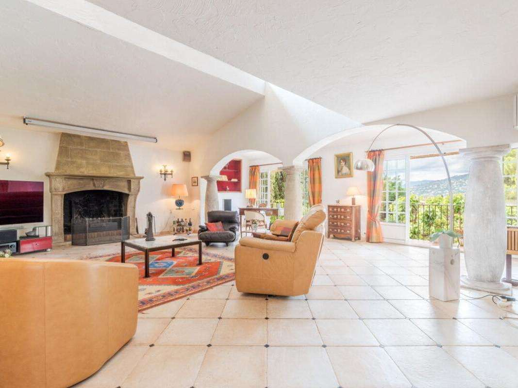 Maison La Roquette-sur-Siagne