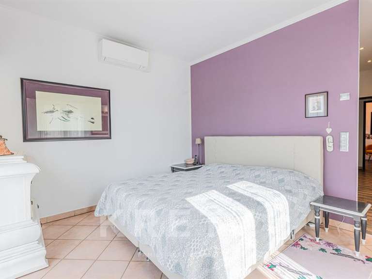 House La Roquette-sur-Siagne - 220m²