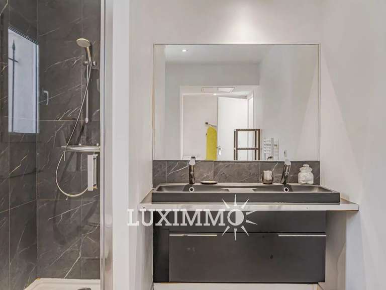 Maison La Roquette-sur-Siagne - 5 chambres - 330m²