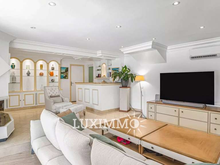Maison La Roquette-sur-Siagne - 5 chambres - 330m²