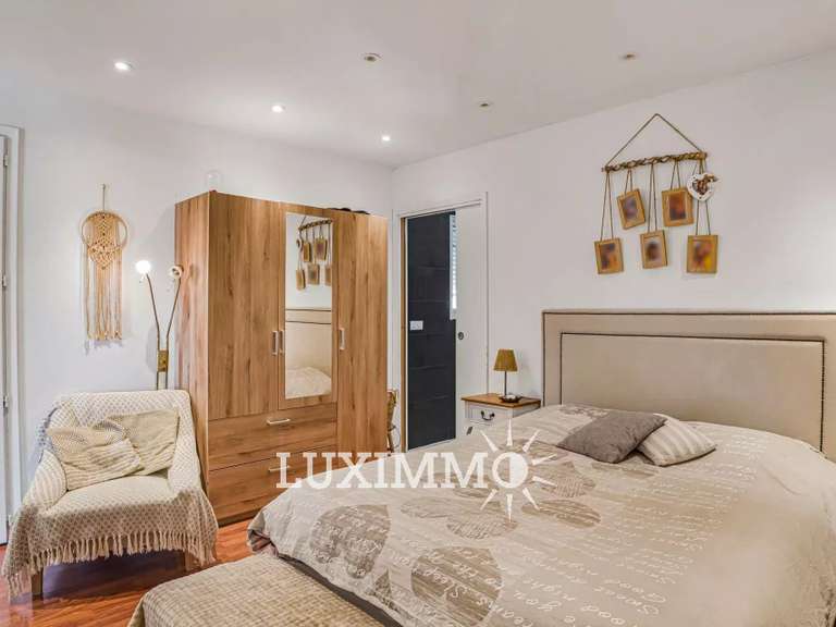 Maison La Roquette-sur-Siagne - 5 chambres - 330m²