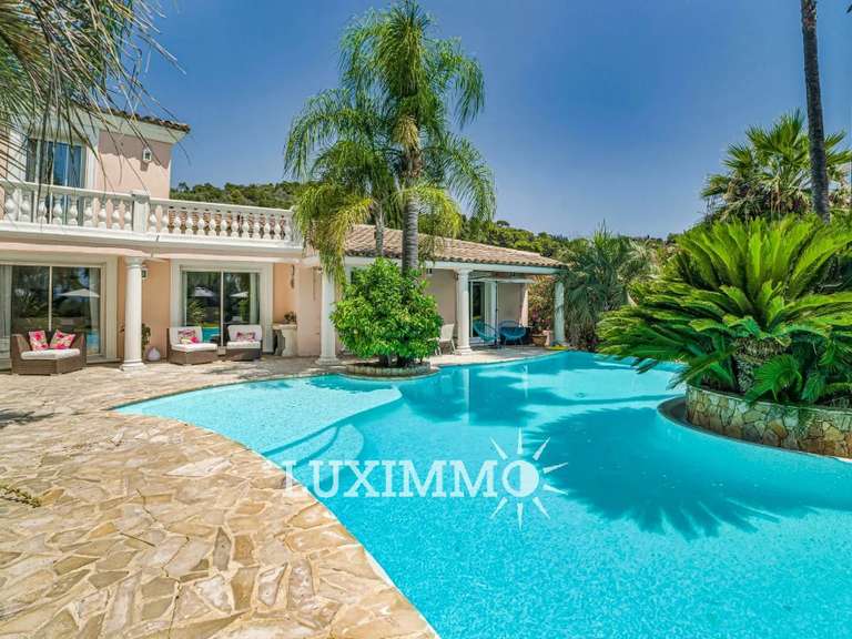 Maison La Roquette-sur-Siagne - 5 chambres - 330m²