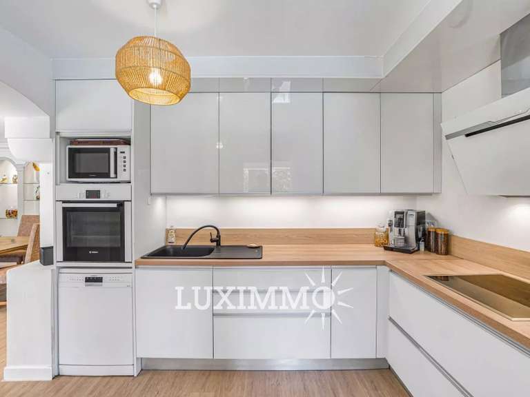 Maison La Roquette-sur-Siagne - 5 chambres - 330m²