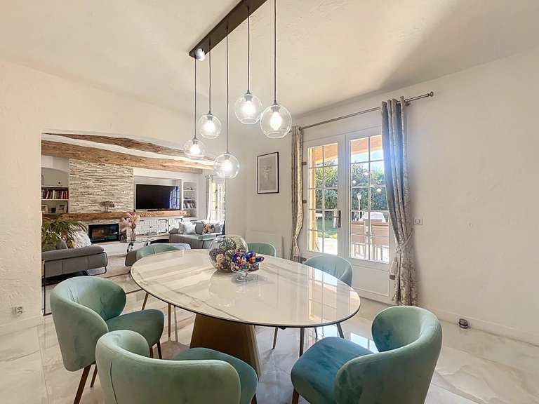 Villa La Roquette-sur-Siagne - 3 chambres - 231m²