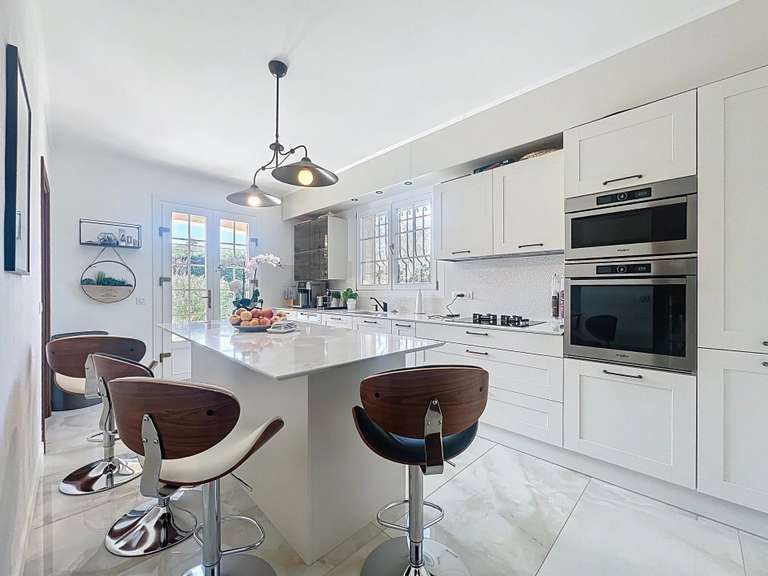 Villa La Roquette-sur-Siagne - 3 chambres - 231m²