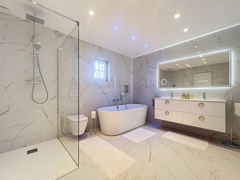 Villa La Roquette-sur-Siagne - 3 chambres - 231m²