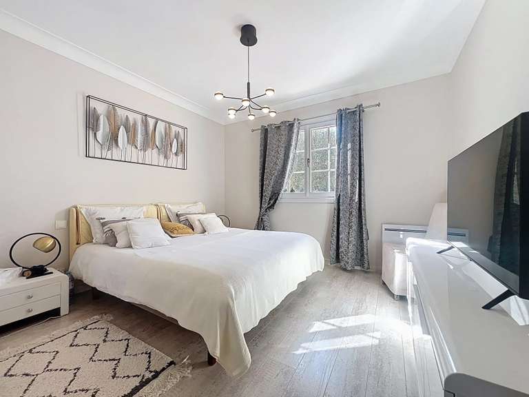 Villa La Roquette-sur-Siagne - 3 chambres - 231m²