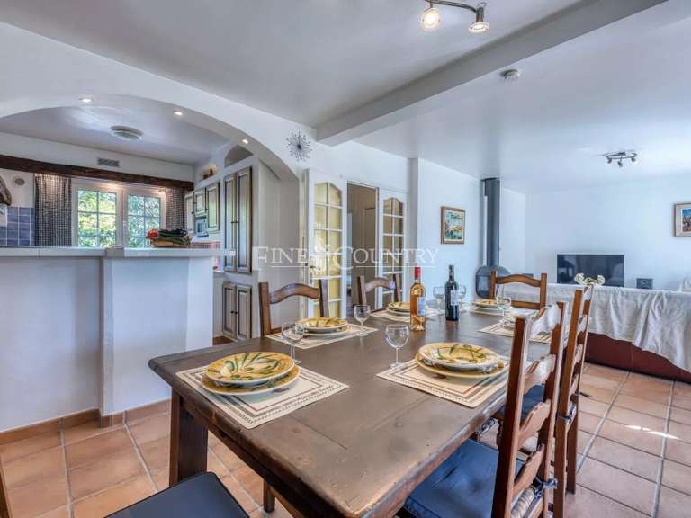 Villa La Roquette-sur-Siagne - 5 chambres - 127m²