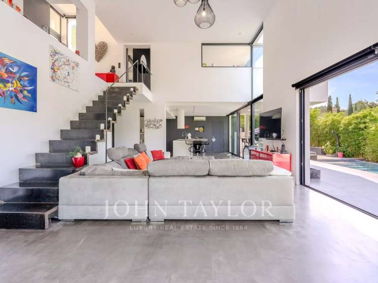 Villa La Roquette-sur-Siagne - 3 chambres - 199m²