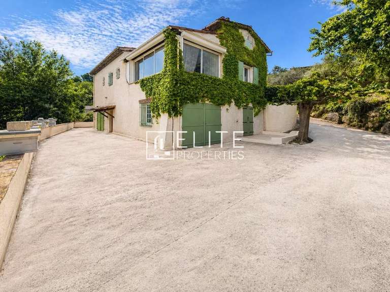 Villa La Roquette-sur-Siagne - 5 chambres - 243m²