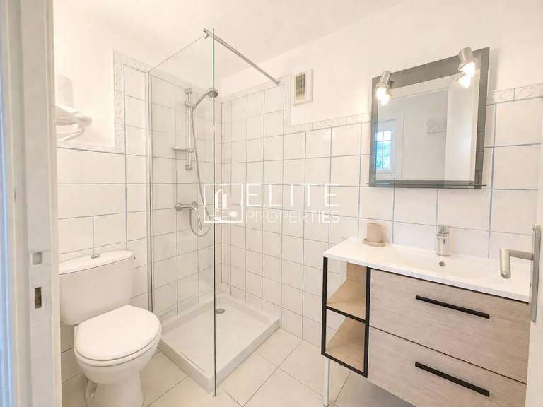 Villa La Roquette-sur-Siagne - 5 chambres - 243m²