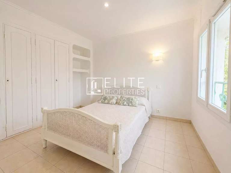 Villa La Roquette-sur-Siagne - 5 chambres - 243m²