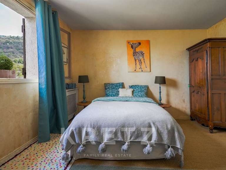 Maison La Roquette-sur-Var - 6 chambres - 320m²