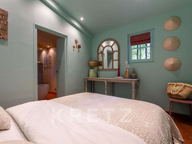 Maison La Roquette-sur-Var - 6 chambres - 320m²