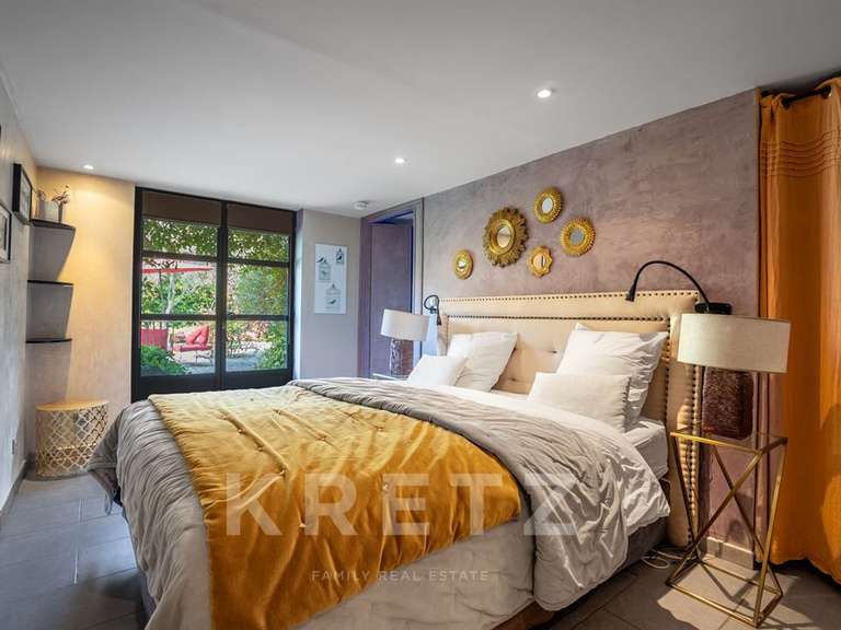 Maison La Roquette-sur-Var - 6 chambres - 320m²