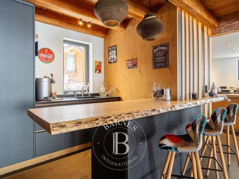 Chalet La Salle les Alpes - 8 chambres - 430m²