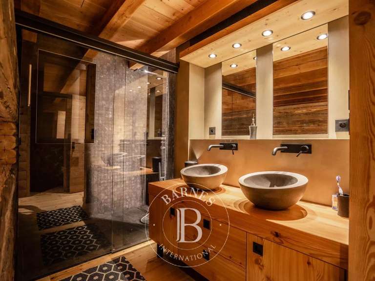 Chalet La Salle les Alpes - 8 chambres - 430m²