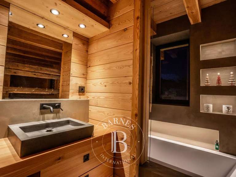 Chalet La Salle les Alpes - 8 chambres - 430m²