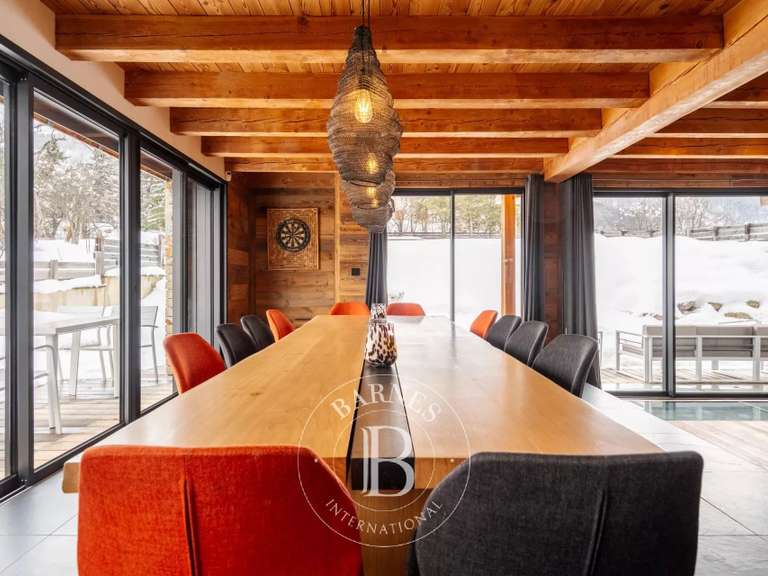 Chalet La Salle les Alpes - 8 chambres - 430m²