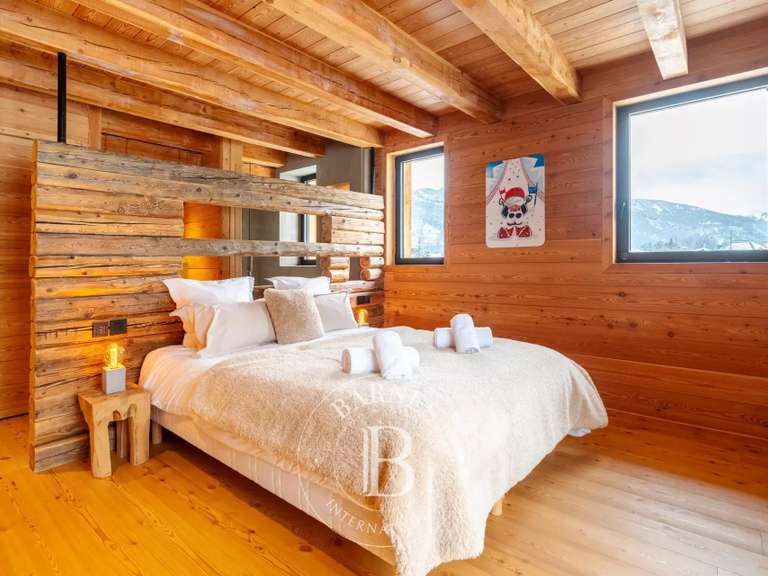 Chalet La Salle les Alpes - 8 chambres - 430m²